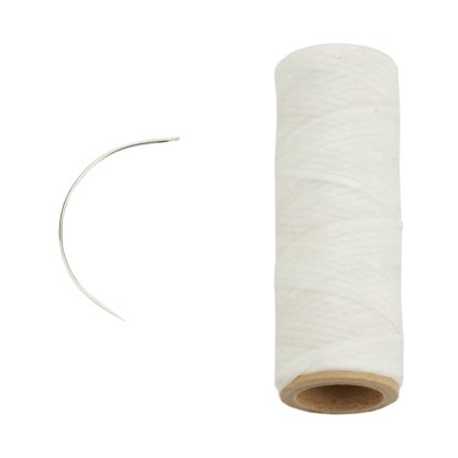 Hand sewing kit